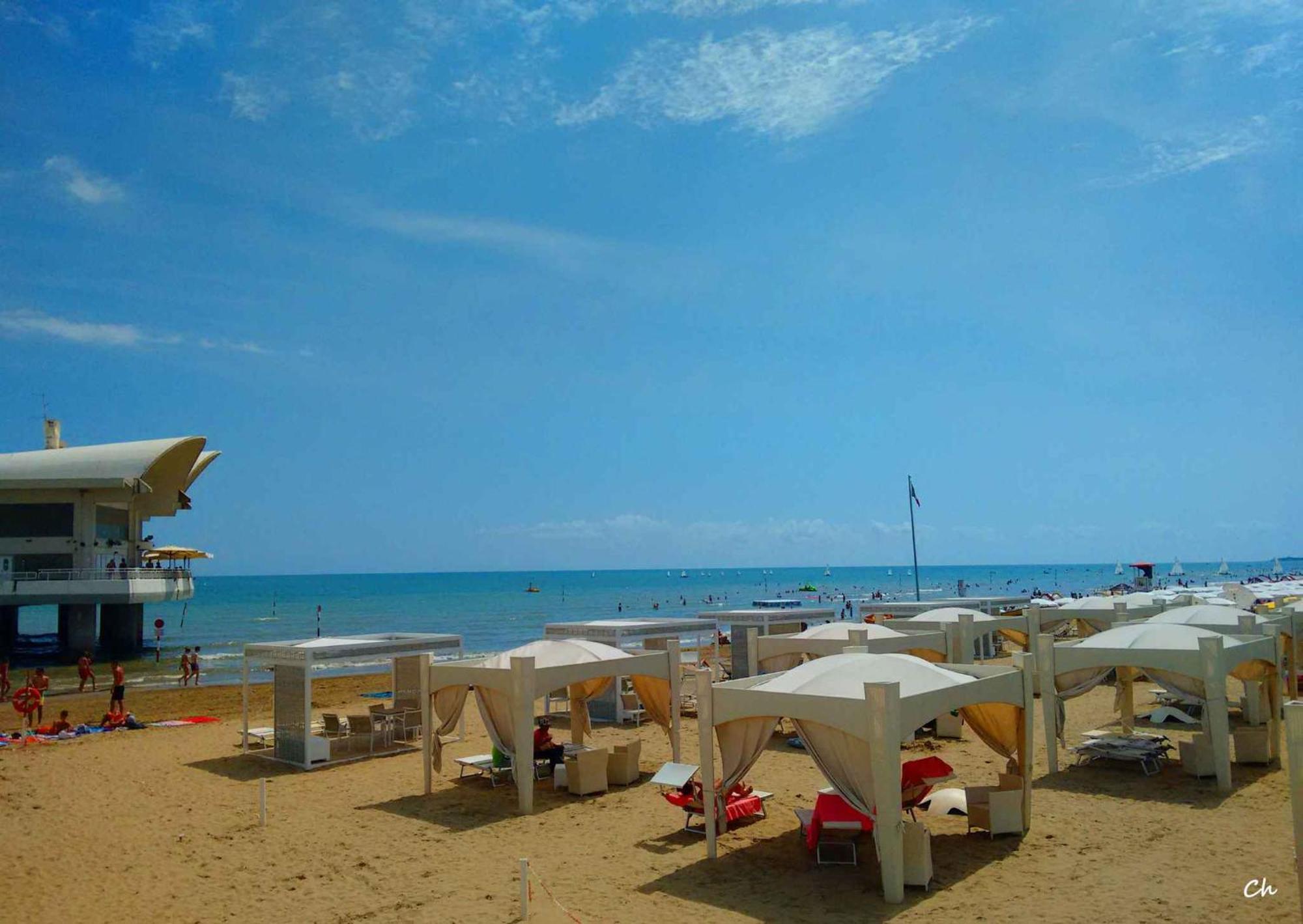 Apartment In Lignano Sabbiadoro 21778 ภายนอก รูปภาพ
